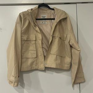 Abercrombie & Fitch Crop Water Resistant Jacket Size S